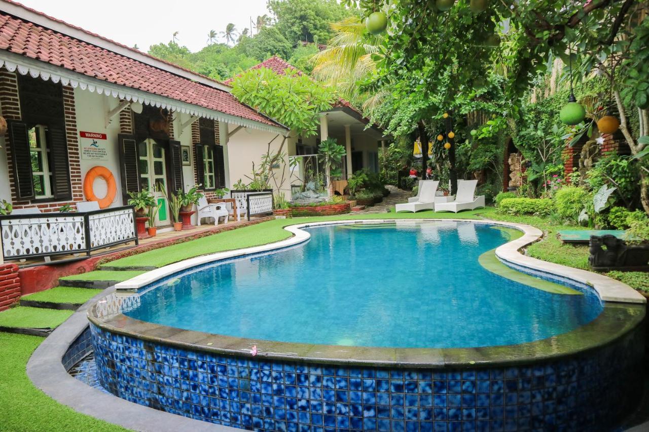 Sendok Hotel Mangsit Exterior foto