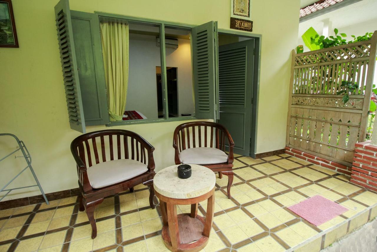 Sendok Hotel Mangsit Exterior foto