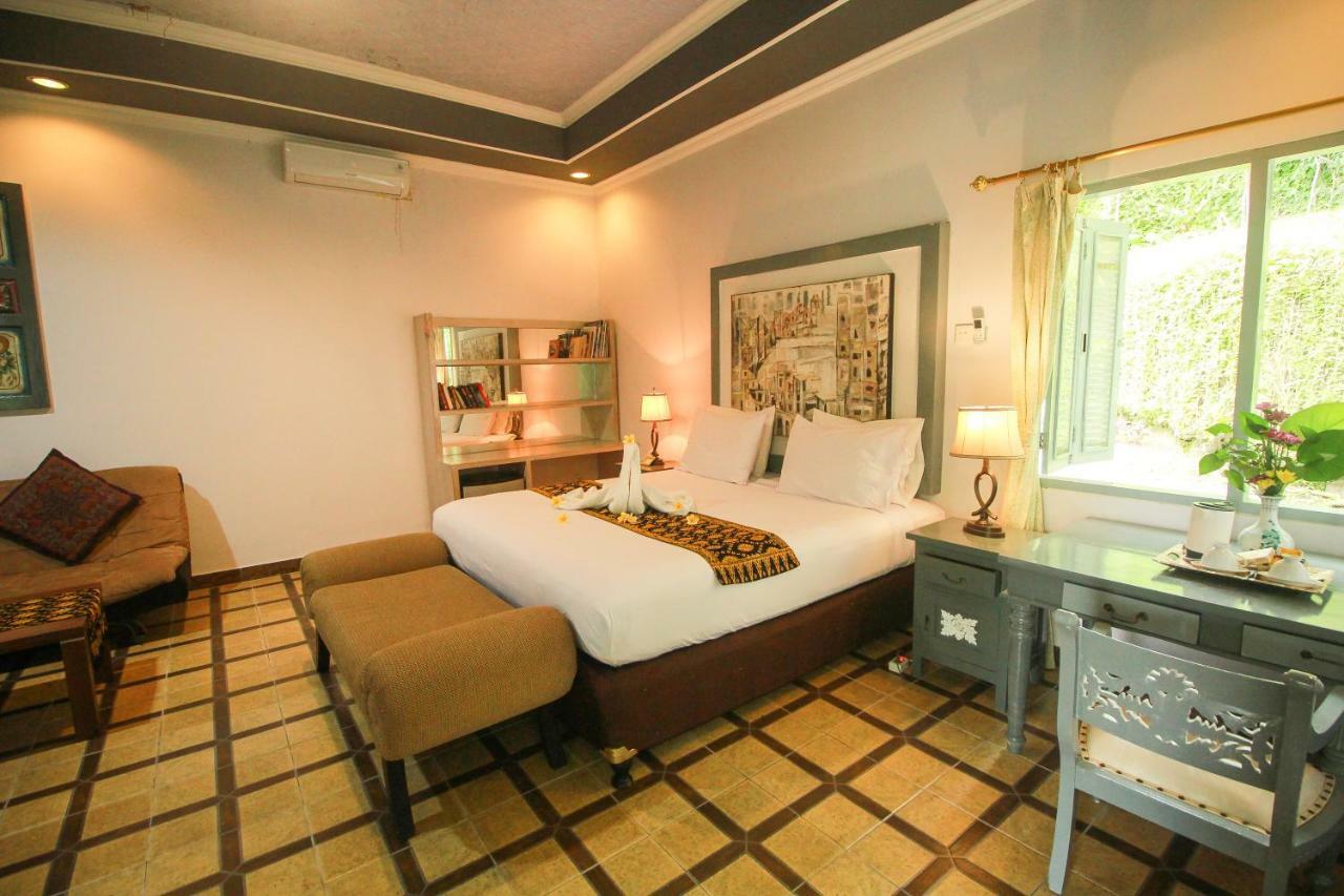 Sendok Hotel Mangsit Exterior foto