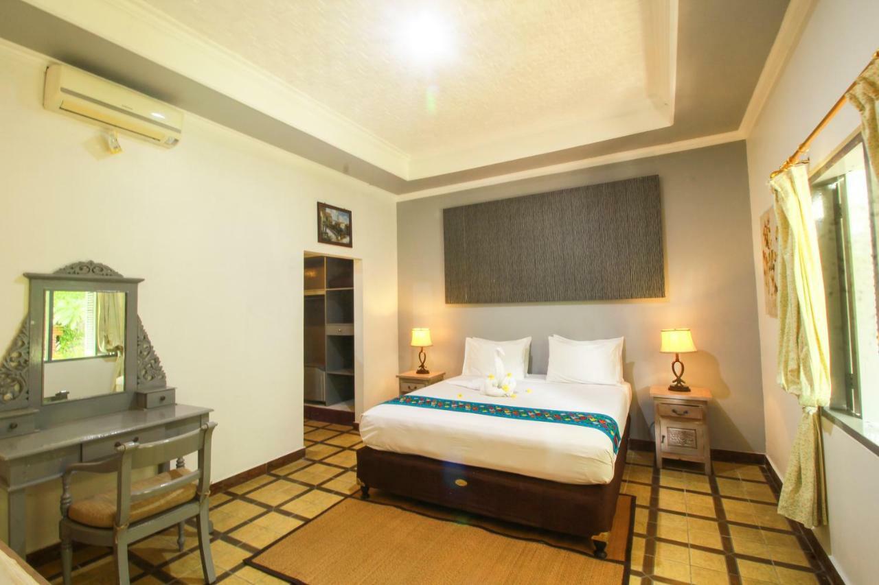 Sendok Hotel Mangsit Exterior foto